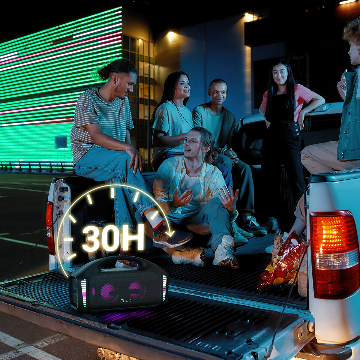 Thời gian chơi đáng kinh ngạc 30 giờ, tiệc tùng cả ngày lẫn đêm